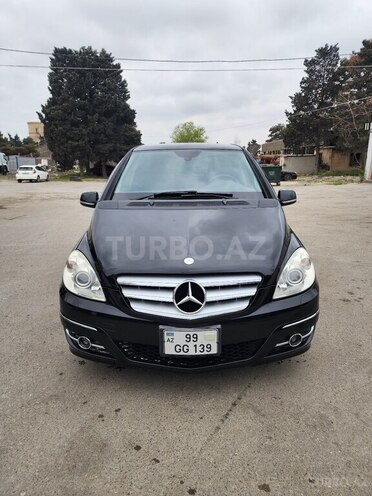 Mercedes B 170 2009, 177,000 km - 1.7 л - Bakı