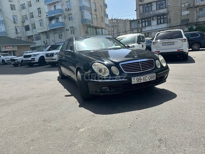 Mercedes E 240 2002, 399,000 km - 2.6 l - Bakı