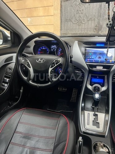 Hyundai Elantra 2011, 285,000 km - 1.8 l - Bakı