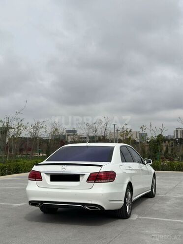 Mercedes E 220 d 2014, 198,000 km - 2.2 l - Bakı