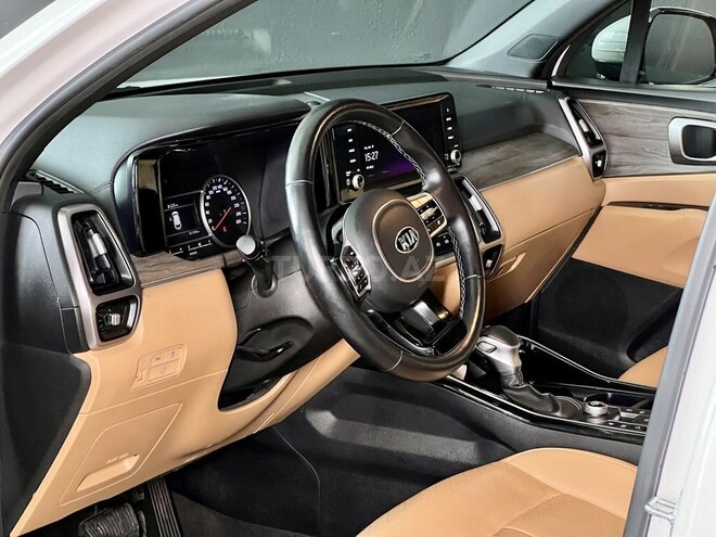 Kia Sorento-18