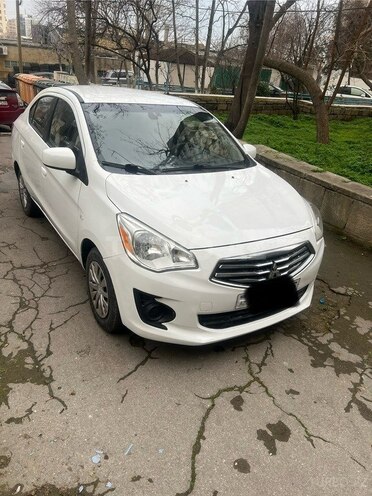 Mitsubishi Mirage 2018, 100,000 km - 1.2 л - Bakı