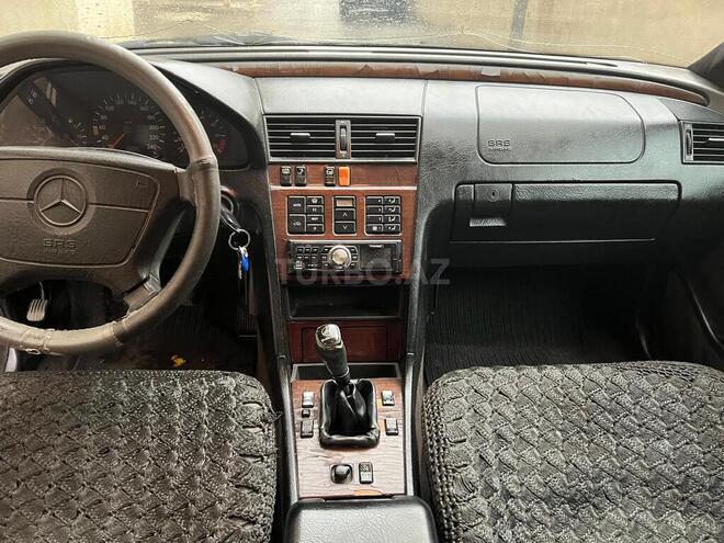 Mercedes C 200 d 1995, 700,000 km - 2.0 l - Bakı