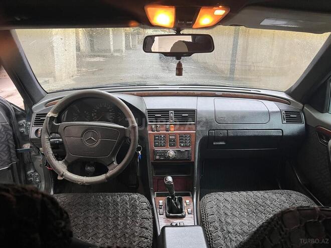 Mercedes C 200 d 1995, 700,000 km - 2.0 l - Bakı