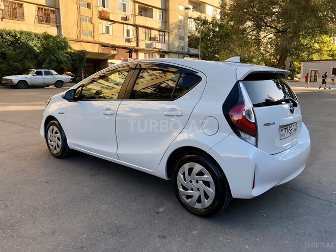 Toyota Aqua 2017, 103,000 km - 1.5 l - Gəncə