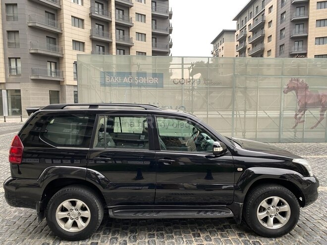Toyota Land Cruiser Prado 2005, 280,000 km - 4.0 л - Bakı