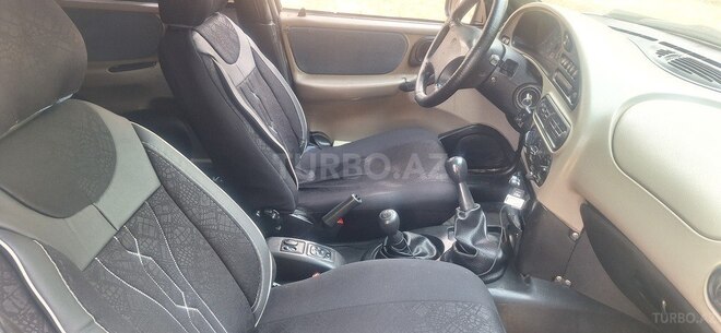 Chevrolet Niva 2005, 210,000 km - 1.7 l - Gəncə