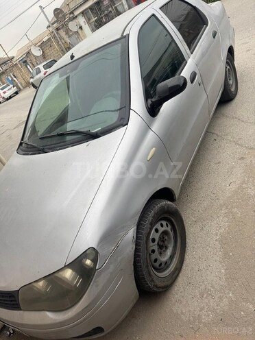 Fiat Albea 2009, 190,000 km - 1.4 l - Bakı
