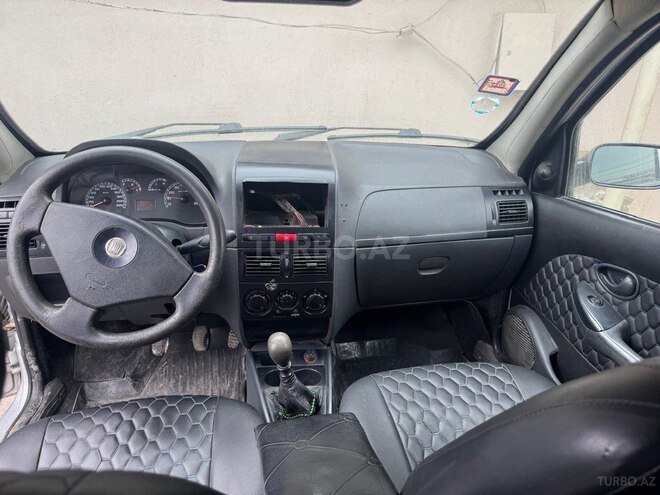 Fiat Albea 2009, 190,000 km - 1.4 l - Bakı