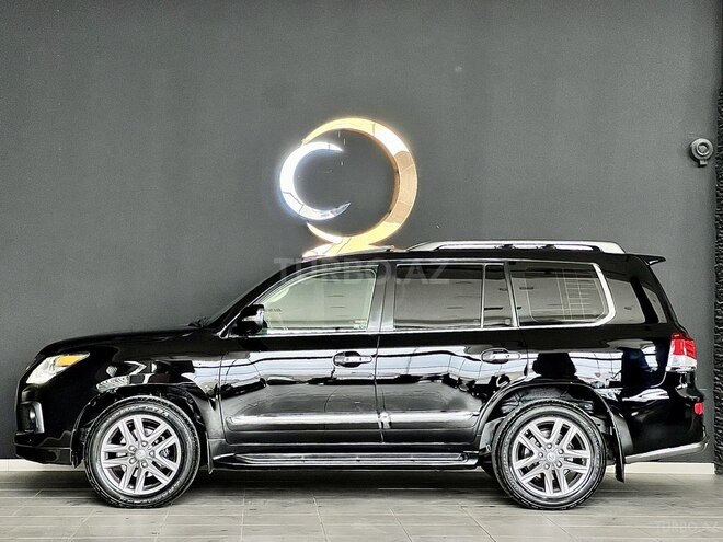 Lexus LX 570-8