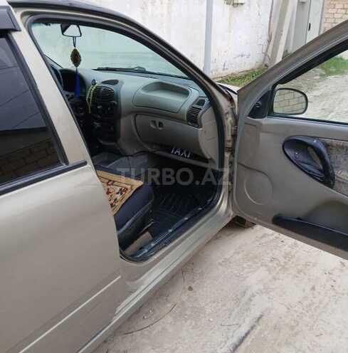 LADA (VAZ) Kalina 2005, 250,000 km - 1.6 l - Salyan