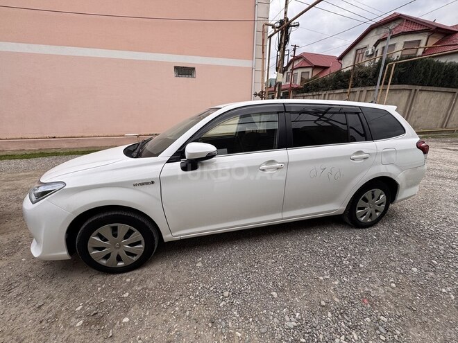 Toyota Corolla Fielder 2017, 90,000 km - 1.5 л - Bakı