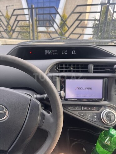 Toyota Aqua 2017, 121,000 km - 1.5 l - Bakı