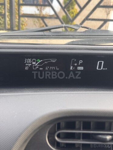Toyota Aqua 2017, 121,000 km - 1.5 l - Bakı