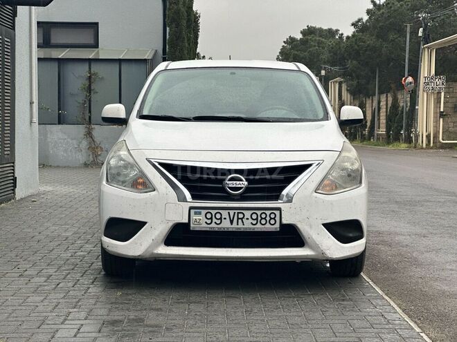 Nissan Sunny 2014, 260,000 km - 1.5 л - Bakı