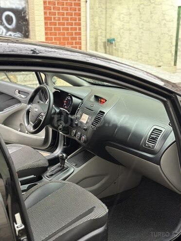 Kia Forte 2015, 210,824 km - 1.8 l - Bakı