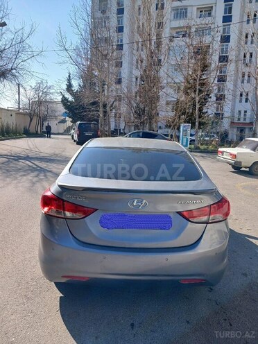 Hyundai Elantra 2011, 381,152 km - 2.0 l - Bakı