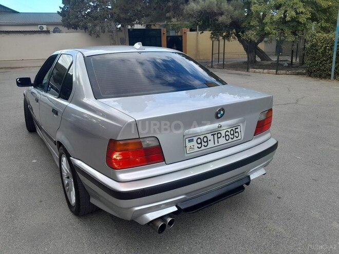 BMW 320 1993, 270,000 km - 2.0 l - Bakı