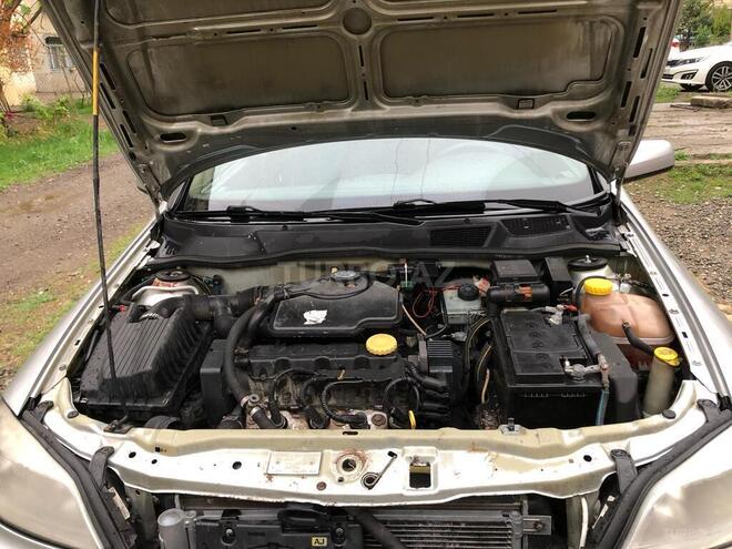 Opel Astra 2000, 290,000 km - 1.6 l - Gəncə