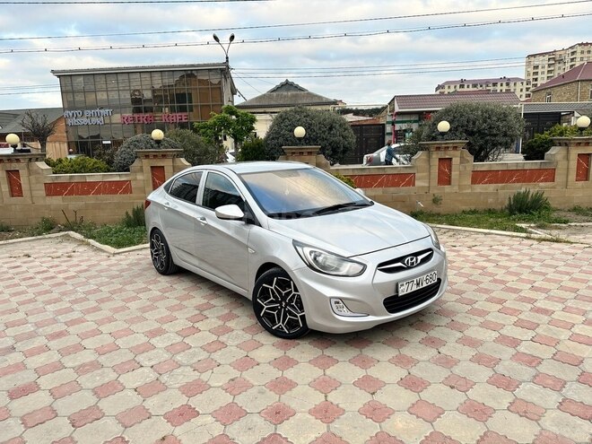 Hyundai Accent 2014, 136,000 km - 1.6 l - Bakı