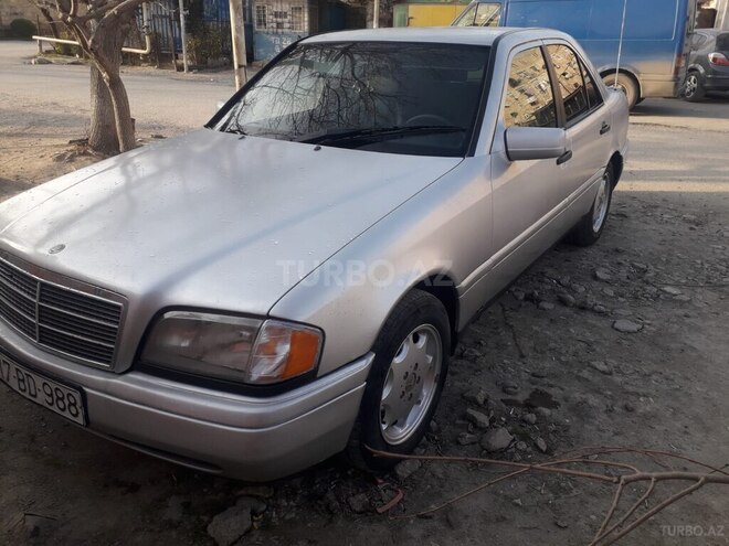 Mercedes C 180 1995, 430,000 km - 1.8 l - Sumqayıt