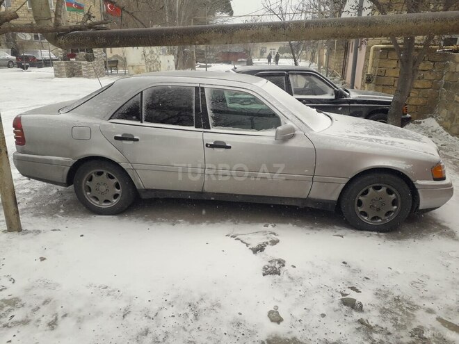 Mercedes C 180 1995, 430,000 km - 1.8 l - Sumqayıt