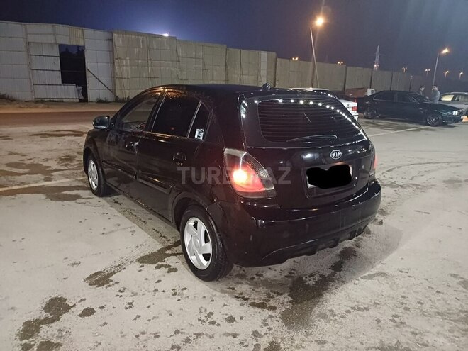Kia Rio 2009, 400,000 km - 1.5 l - Bakı