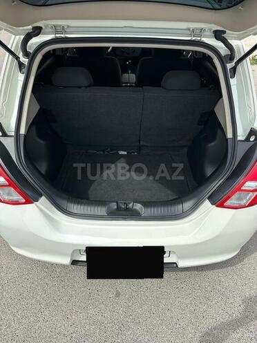Nissan Tiida 2011, 122,220 km - 1.5 l - Bakı