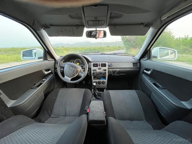 LADA (VAZ) Priora 2013, 207,000 km - 1.6 l - Quba
