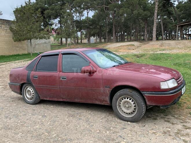 Opel Vectra 1992, 361,903 km - 1.6 l - Qusar