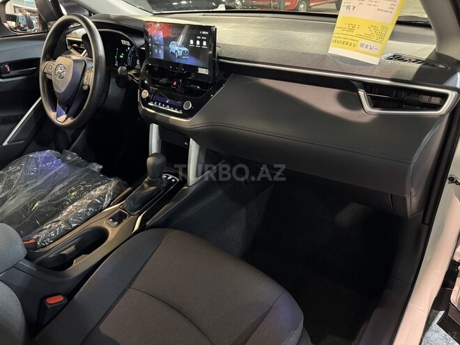 Toyota Corolla Cross 2025, 0 km - 2.0 l - Bakı