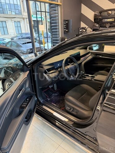 Toyota Camry 2024, 1,800 km - 2.0 l - Bakı
