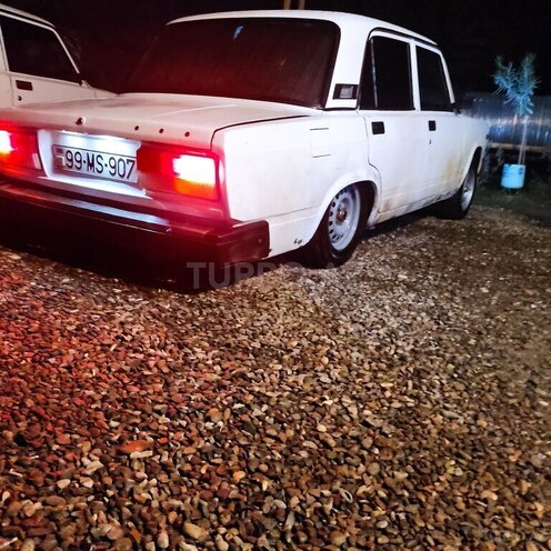 LADA (VAZ) 2107 1993, 95,000 km - 1.6 л - Salyan