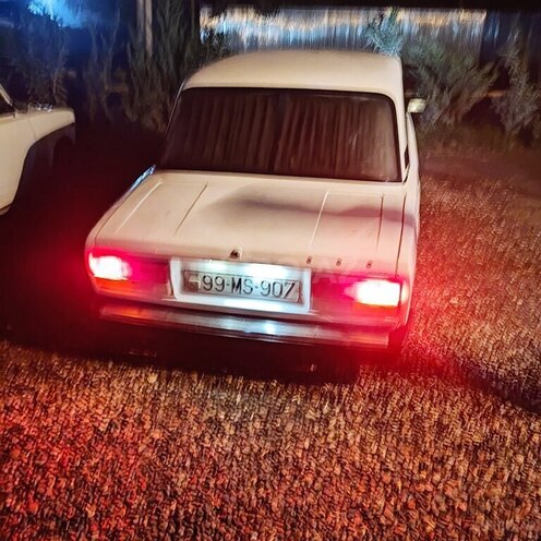 LADA (VAZ) 2107 1993, 95,000 km - 1.6 л - Salyan