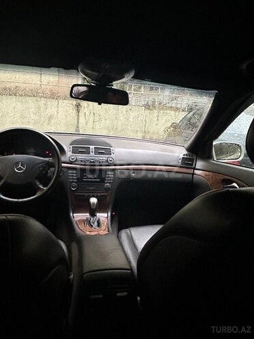 Mercedes E 220 d 2004, 444,000 km - 2.2 l - Bakı