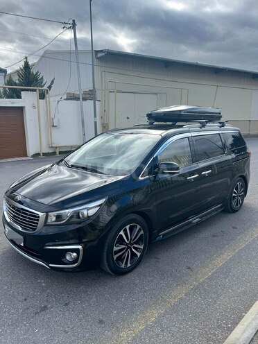 Kia Carnival 2015, 268,000 km - 2.2 l - Bakı