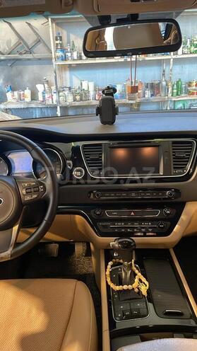 Kia Carnival 2015, 268,000 km - 2.2 l - Bakı