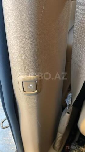 Kia Carnival 2015, 268,000 km - 2.2 l - Bakı