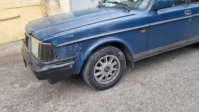Volvo  1990, 315,485 km - 2.3 l - Bakı