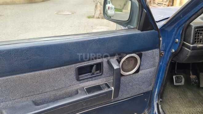 Volvo  1990, 315,485 km - 2.3 l - Bakı