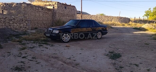 Mercedes E 300 d 1992, 570,000 km - 3.0 l - Naxçıvan