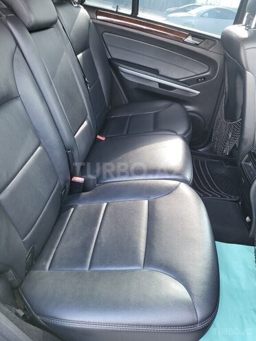 Mercedes ML 350 4MATIC 2011, 170,000 km - 3.5 l - Bakı