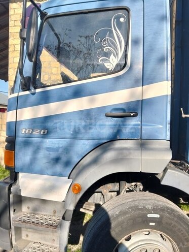 Mercedes Atego 1828 2001, 700,000 km - 6.4 л - Göyçay