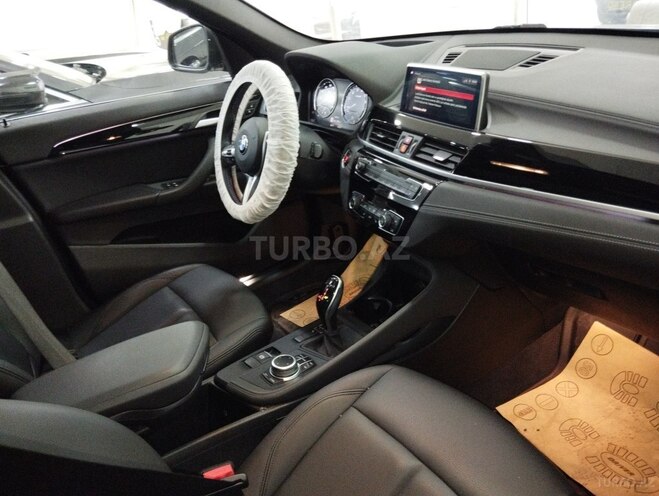 BMW X1 2020, 56,000 km - 2.0 l - Bakı