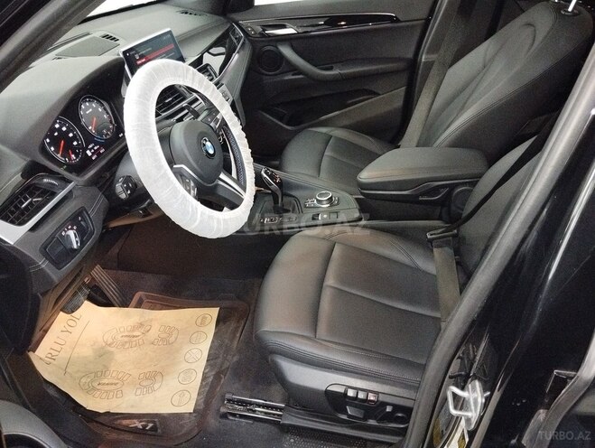BMW X1 2020, 56,000 km - 2.0 l - Bakı
