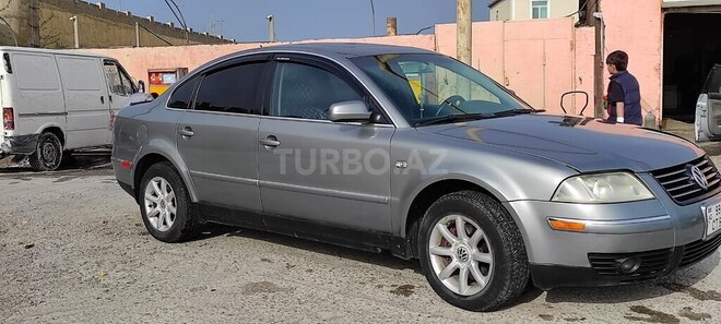 Volkswagen Passat 2003, 292,000 km - 1.8 l - Bakı