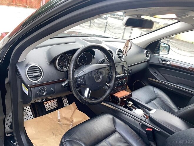 Mercedes GL 450 4MATIC 2007, 266,000 km - 4.7 l - Bakı