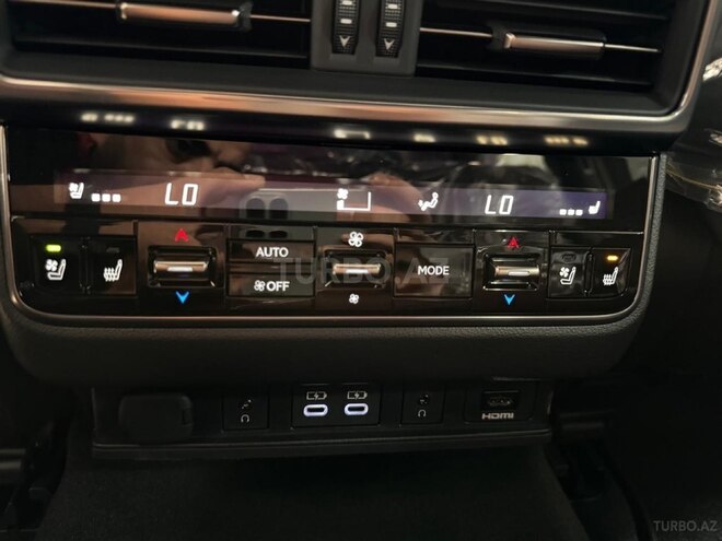 Lexus LX 600-9