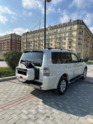 Mitsubishi Pajero 2010, 195,245 km - 3.5 l - Bakı