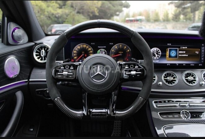 Mercedes E 200-7